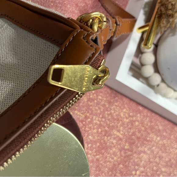 Balmain B-Army Canvas Pouch-On-Chain Beige - Picture 9 of 16